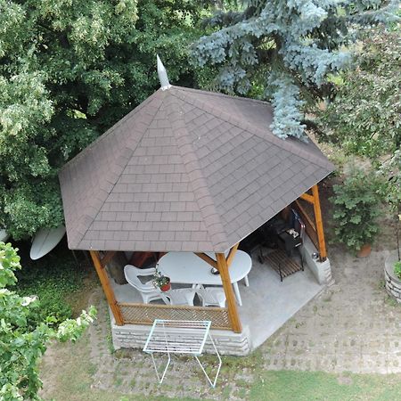Отель Fuevesi Vendeghaz Балатонфюред Экстерьер фото